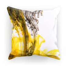 Carica l'immagine nel visualizzatore di Gallery, Cushion