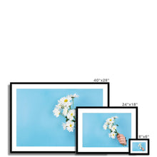 Încarcă imaginea în vizualizatorul Galerie, Framed & Mounted Print