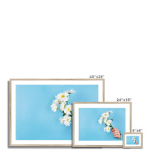 Încarcă imaginea în vizualizatorul Galerie, Framed & Mounted Print